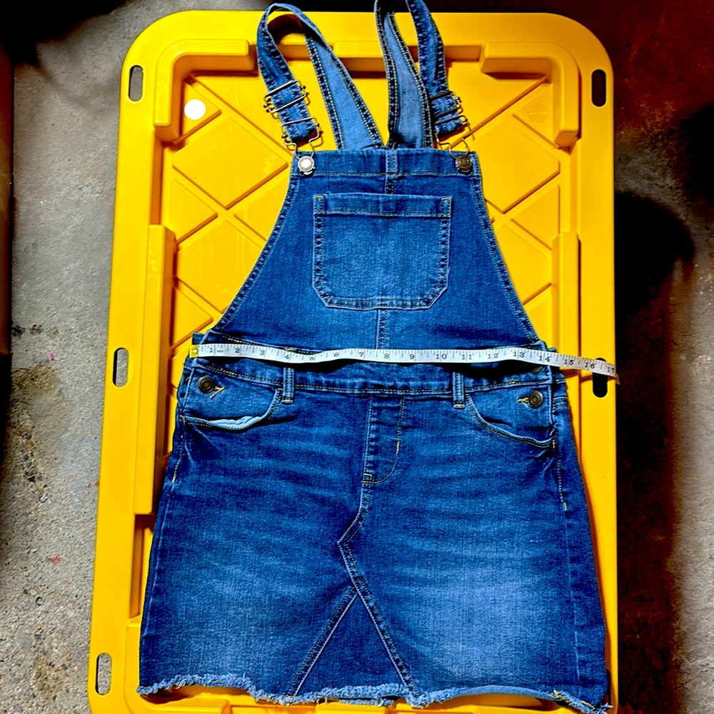 SO girls overall denim skirt